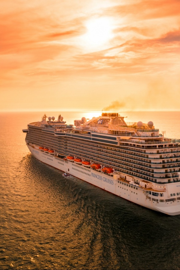 Cruise Brothers Travel Agent Jennifer Hill